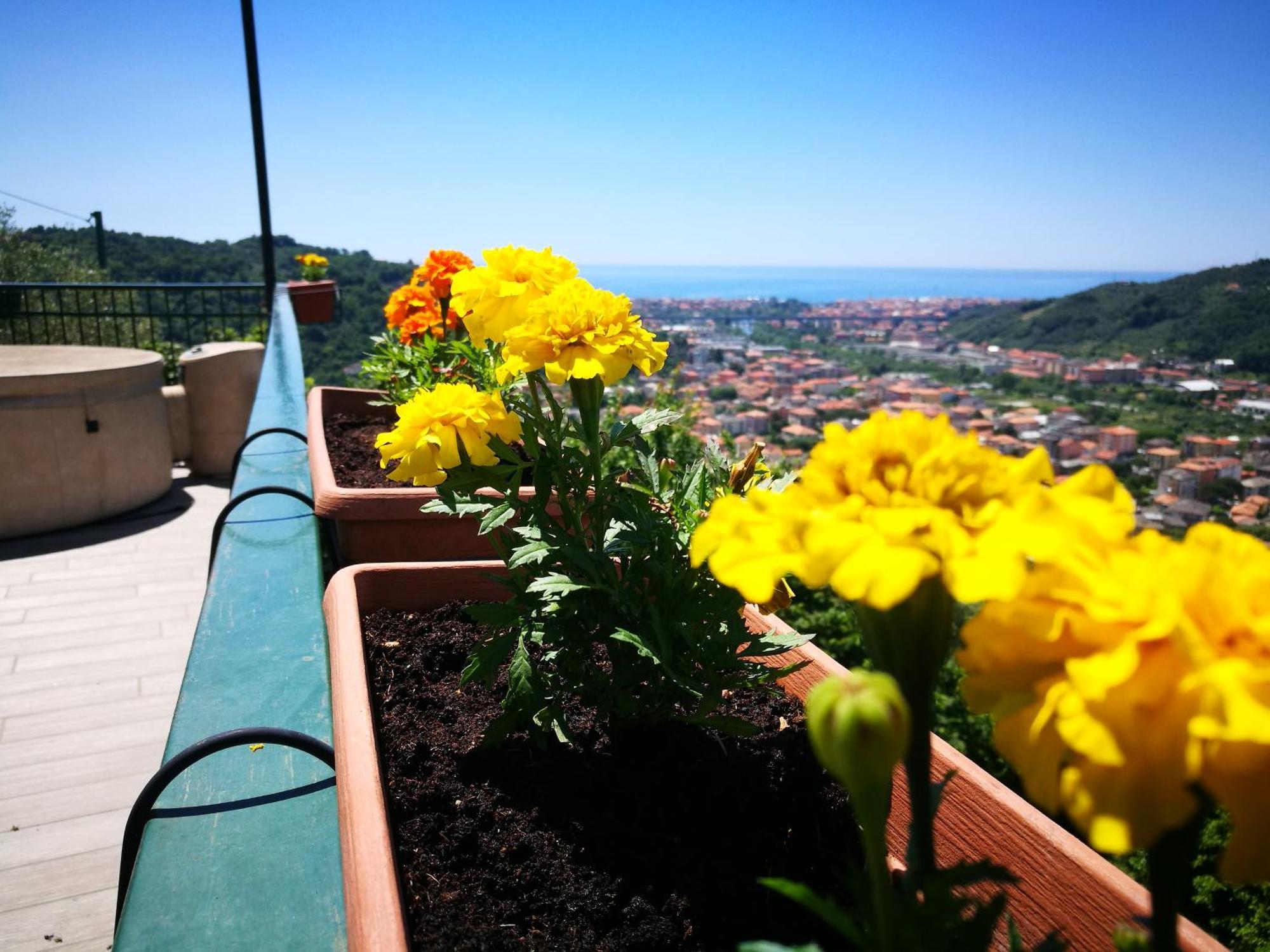 B&B La Terrazza Sui Fieschi Cogorno Bagian luar foto